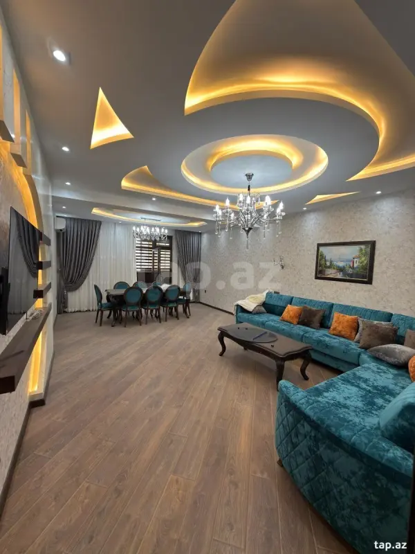 Kirayə verilir 3 otaqlı yeni tikili 130.2 m²