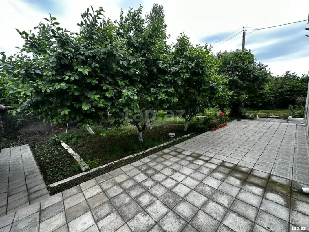Kirayə verilir 4 otaqlı həyət evi 200 m²