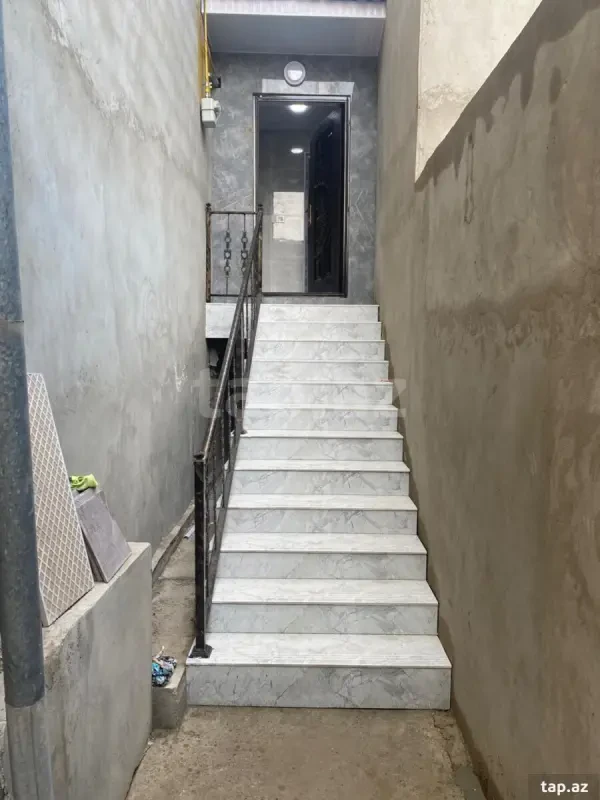 Kirayə verilir 3 otaqlı yeni tikili 80 m²
