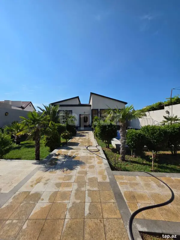 Satılır 4 otaqlı həyət evi 150 m²
