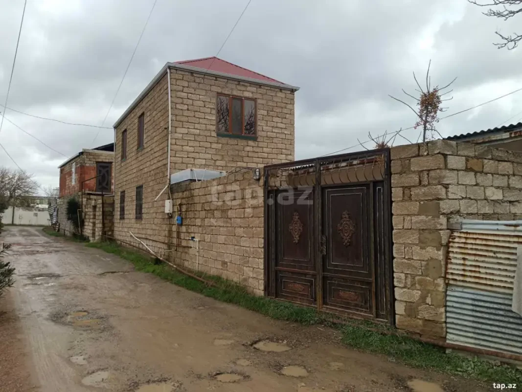 Satılır 3 otaqlı mənzil 100 m²