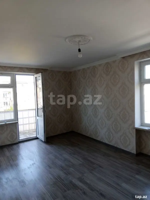 Satılır 1 otaqlı mənzil 37 m²