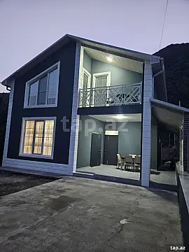 Kirayə verilir 3 otaqlı həyət evi 250 m² — Qax 3 otaq 250.00 m²