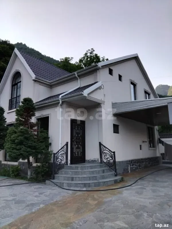Kirayə verilir 4 otaqlı həyət evi 150 m²