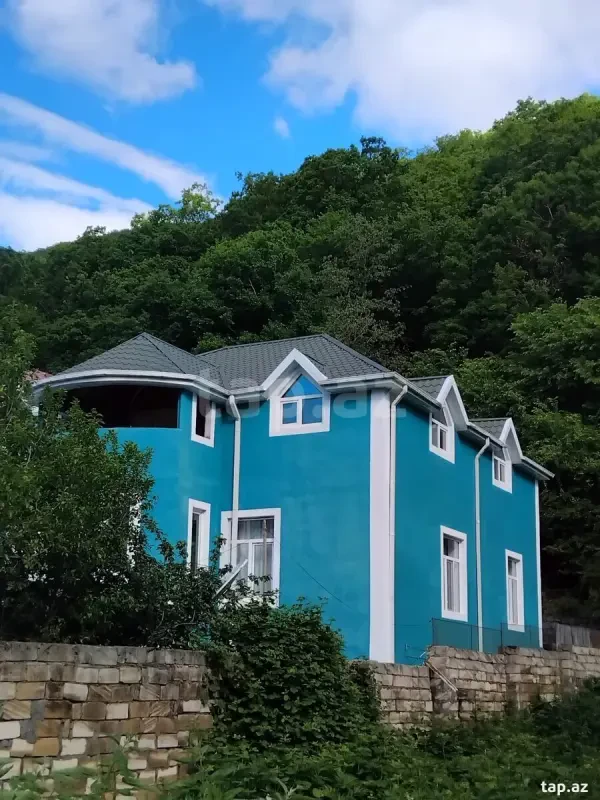 Kirayə verilir 5 otaqlı həyət evi 150 m²