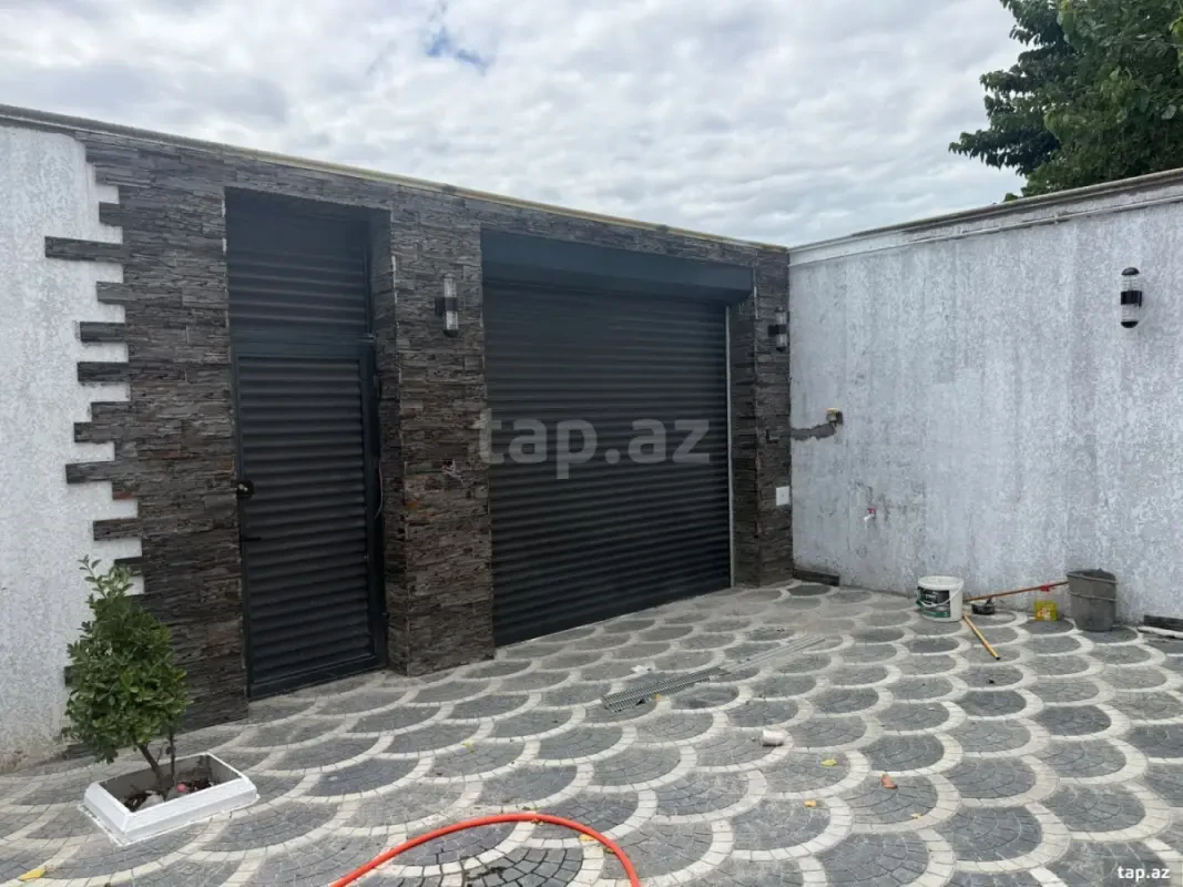 Satılır 5 otaqlı həyət evi 102 m²