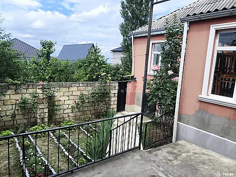 Kirayə verilir 3 otaqlı həyət evi 90 m² — Quba 3 otaq 90.00 m²