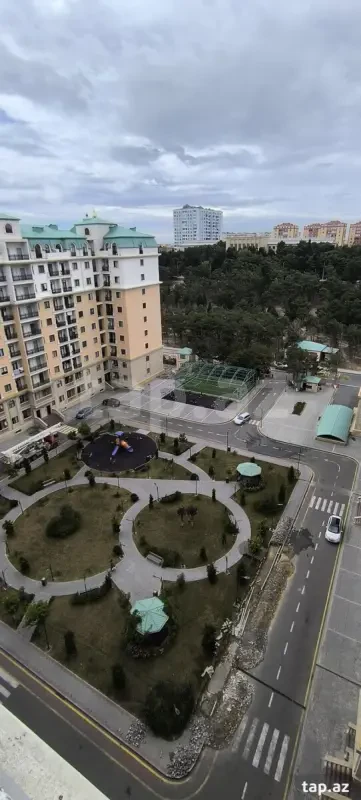 Kirayə verilir 2 otaqlı yeni tikili 42.2 m²