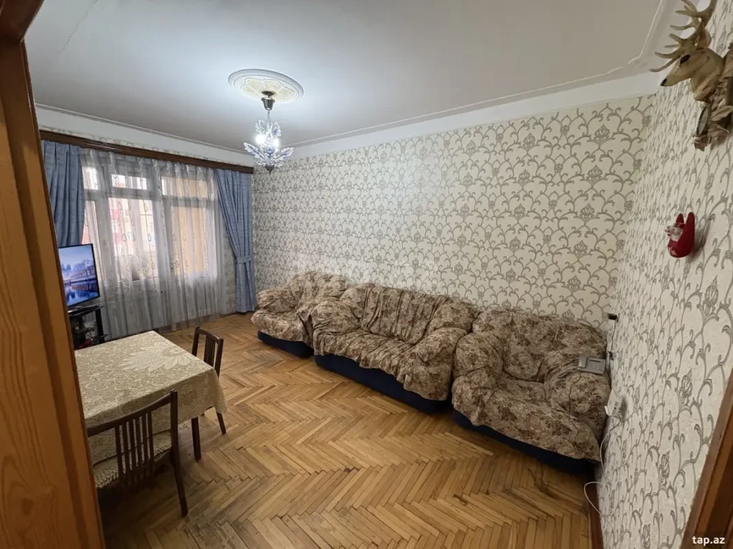 Satılır 3 otaqlı mənzil 75 m²