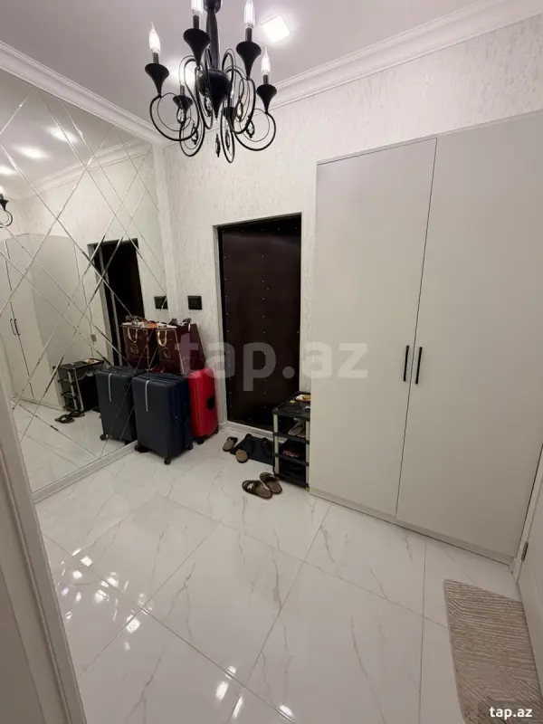 Satılır 2 otaqlı yeni tikili 50 m²