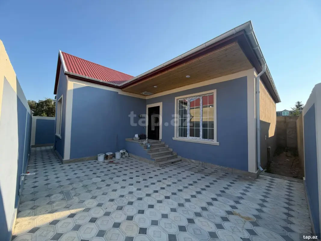 Satılır 4 otaqlı həyət evi 120 m²