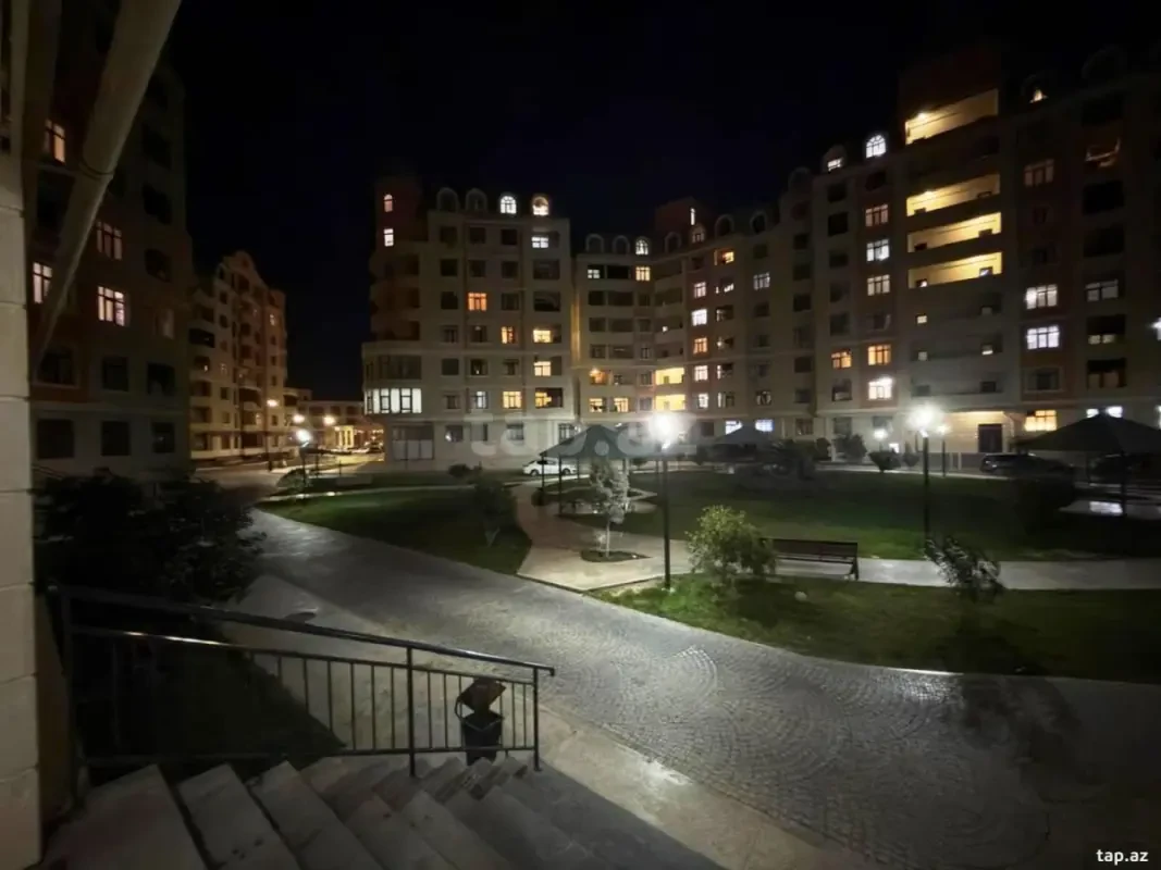 Kirayə verilir 3 otaqlı yeni tikili 75 m²