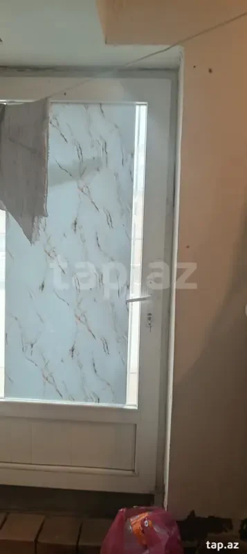 Satılır 6 otaqlı həyət evi 200 m²