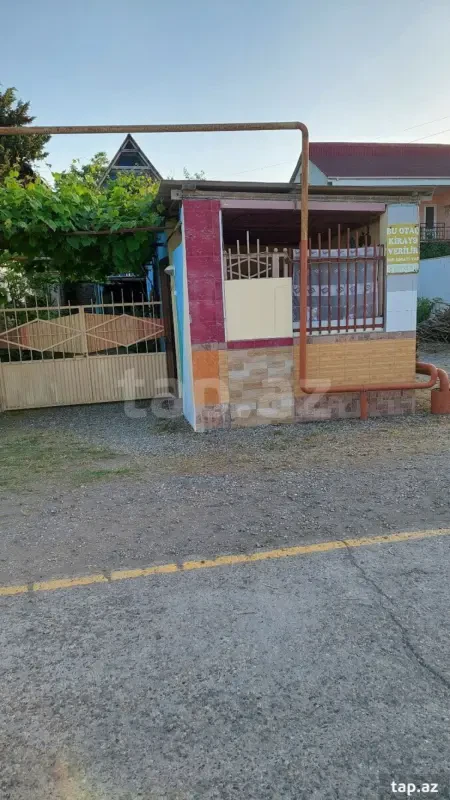 Kirayə verilir 2 otaqlı həyət evi 100 m²