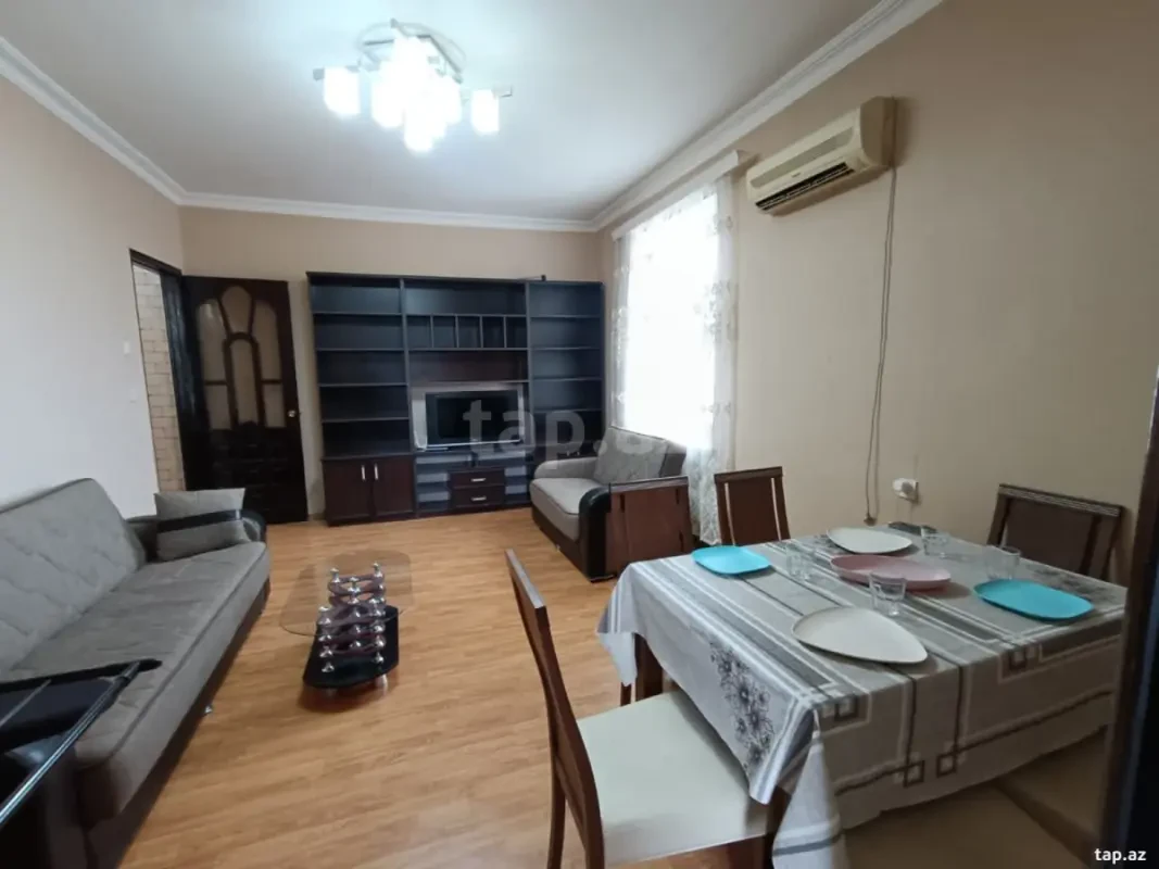 Kirayə verilir 2 otaqlı mənzil 40 m²