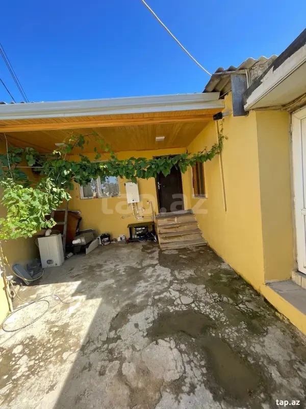 Satılır 3 otaqlı həyət evi 90 m²