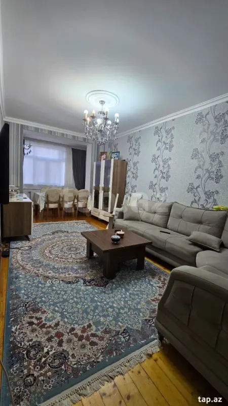 Satılır 3 otaqlı mənzil 72 m²