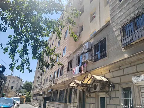 Satılır 4 otaqlı mənzil 65 m² — Bakı 4 otaq 65.00 m²