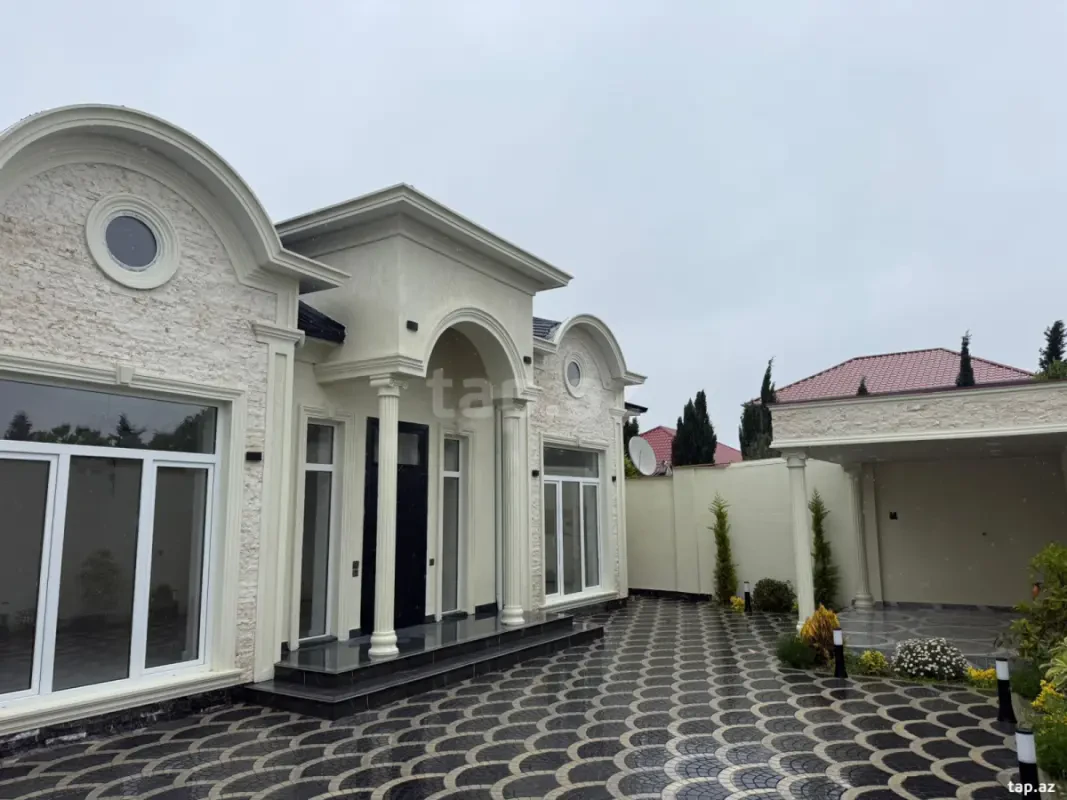 Satılır 4 otaqlı həyət evi 140 m²
