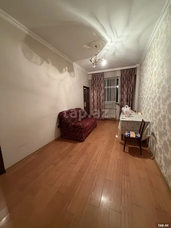 Kirayə verilir 3 otaqlı yeni tikili 65 m²