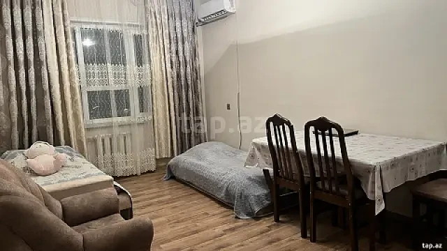 Kirayə verilir 3 otaqlı mənzil 100 m² — Bakı 3 otaq 100.00 m²