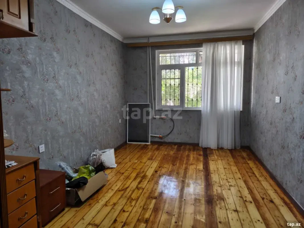 Kirayə verilir 2 otaqlı mənzil 50 m²