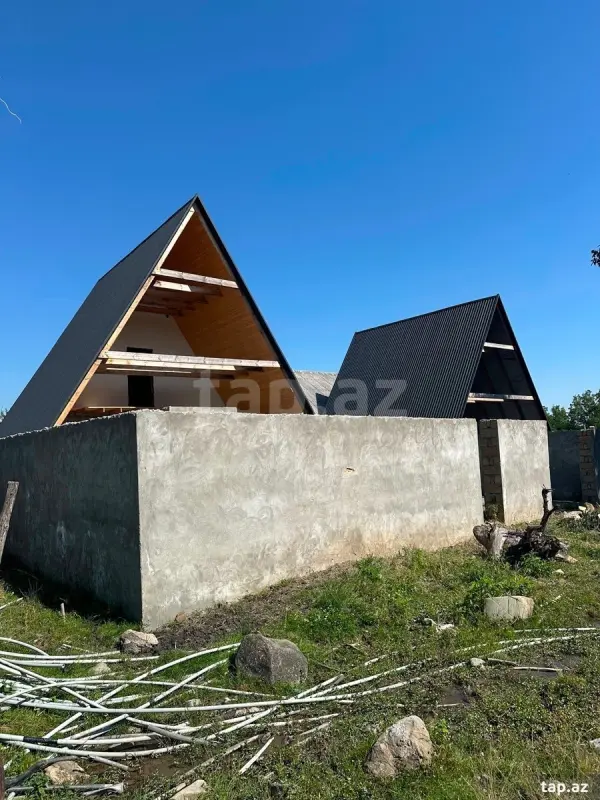 Satılır 4 otaqlı həyət evi 81 m²