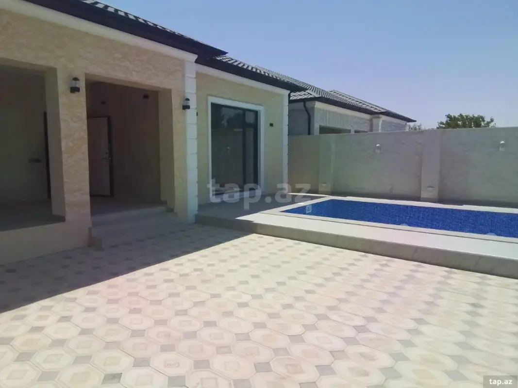 Satılır 3 otaqlı həyət evi 400 m²