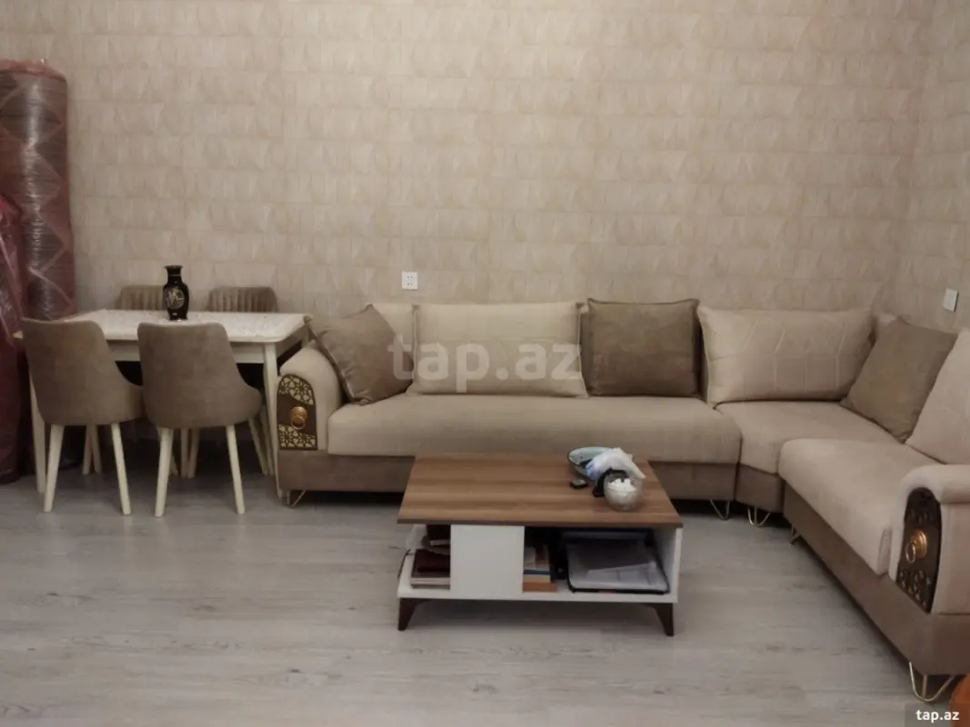 Satılır 2 otaqlı mənzil 70 m²