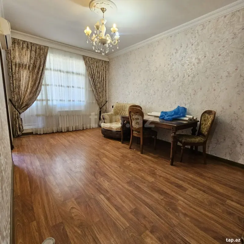 Satılır 2 otaqlı mənzil 42 m²