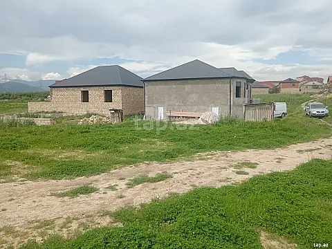 Satılır torpaq sahəsi — Quba