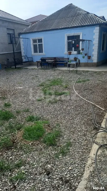 Kirayə verilir 3 otaqlı həyət evi 110 m²