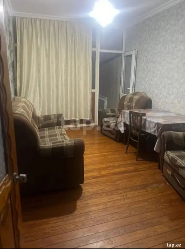 Satılır 1 otaqlı mənzil 38 m²