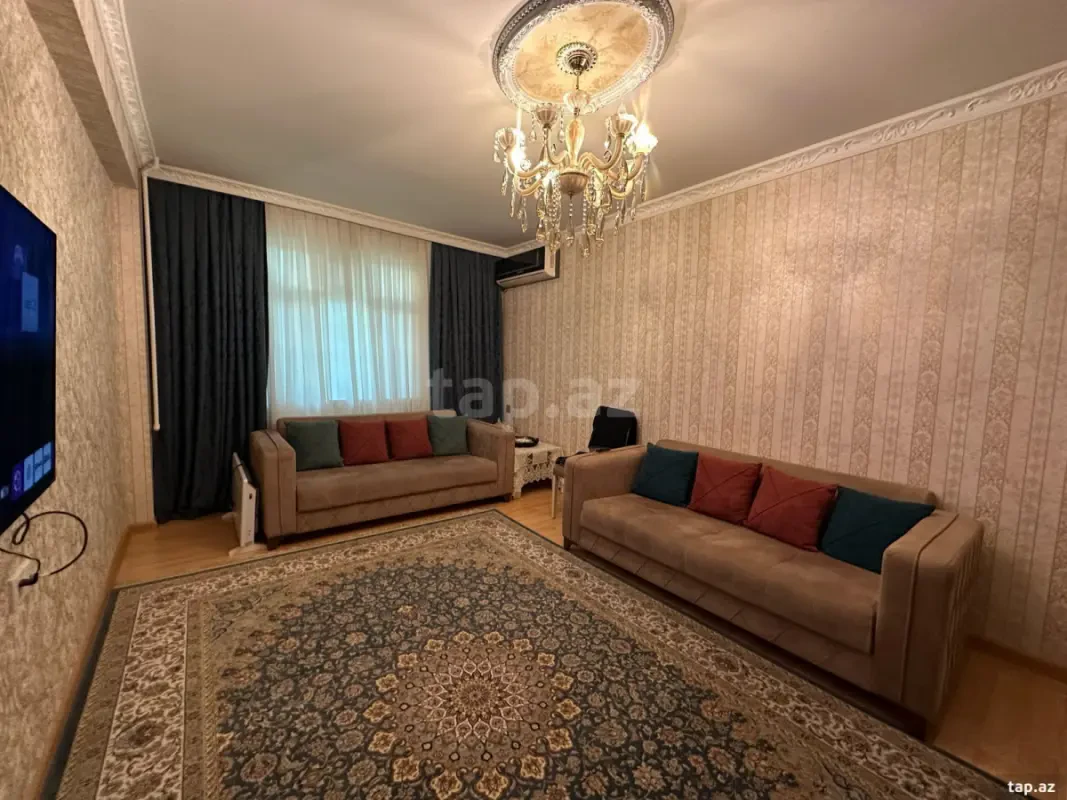 Satılır 4 otaqlı mənzil 100 m²