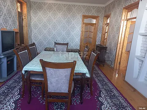 Satılır 4 otaqlı həyət evi 127 m² — Gəncə 4 otaq 127.00 m²