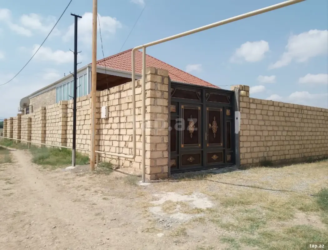 Satılır 3 otaqlı həyət evi 120 m²