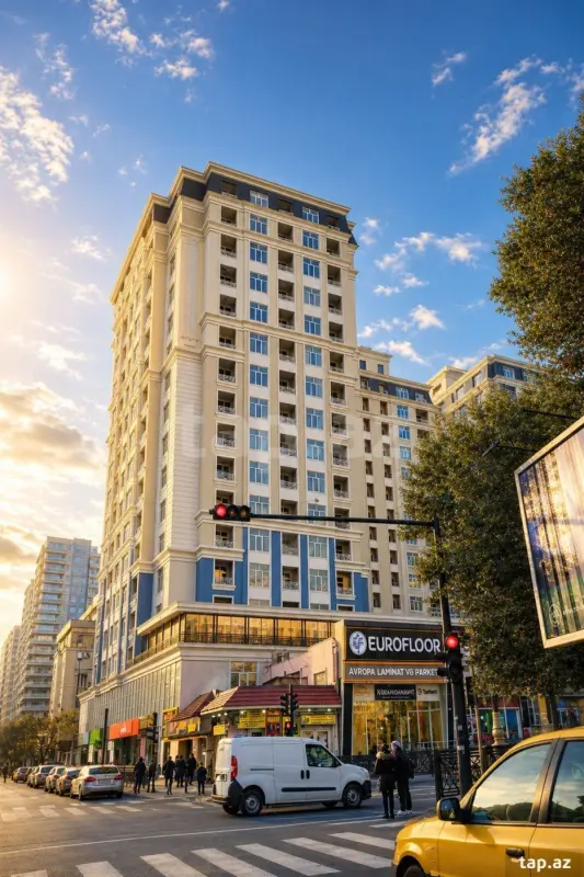 Satılır 3 otaqlı yeni tikili 128.8 m²