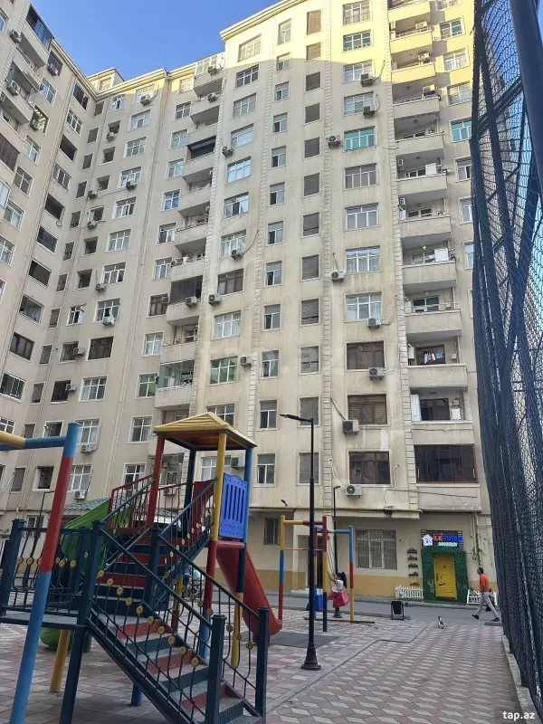 Kirayə verilir 2 otaqlı yeni tikili 90 m²