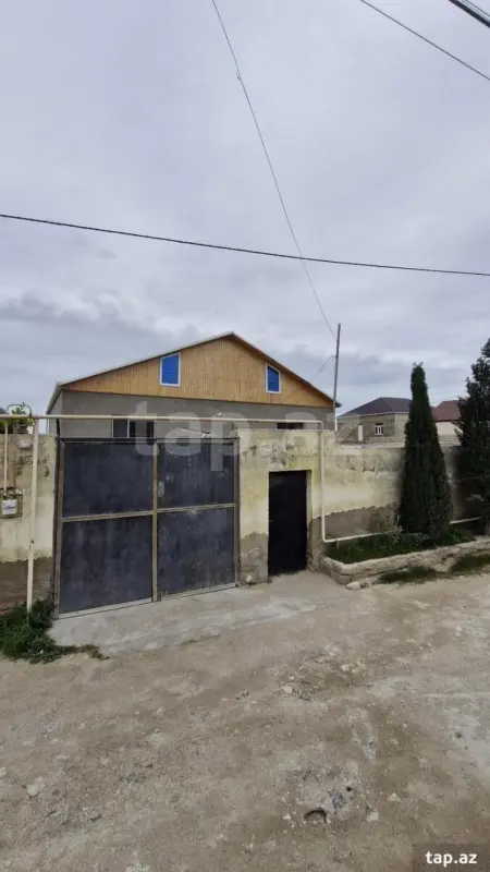 Satılır 3 otaqlı həyət evi 110 m²