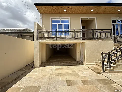 Satılır 4 otaqlı həyət evi 200 m² — Bakı, Binəqədi 4 otaq 200.00 m²