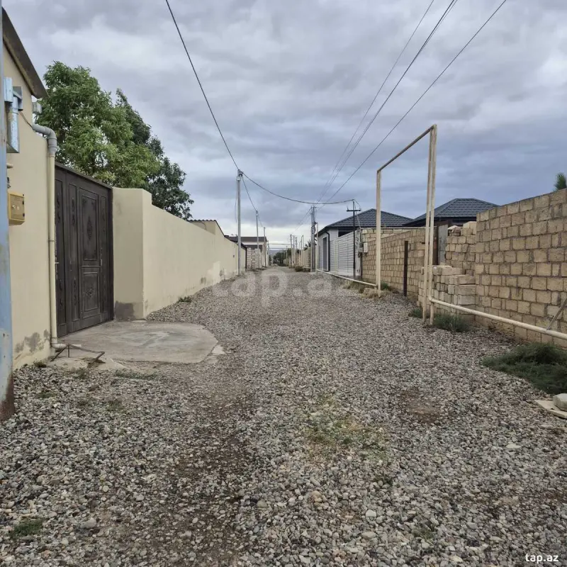 Satılır 3 otaqlı həyət evi 90 m²