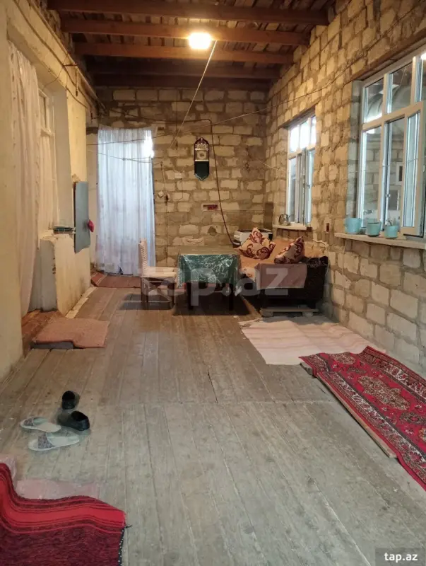Satılır 4 otaqlı həyət evi 115 m²