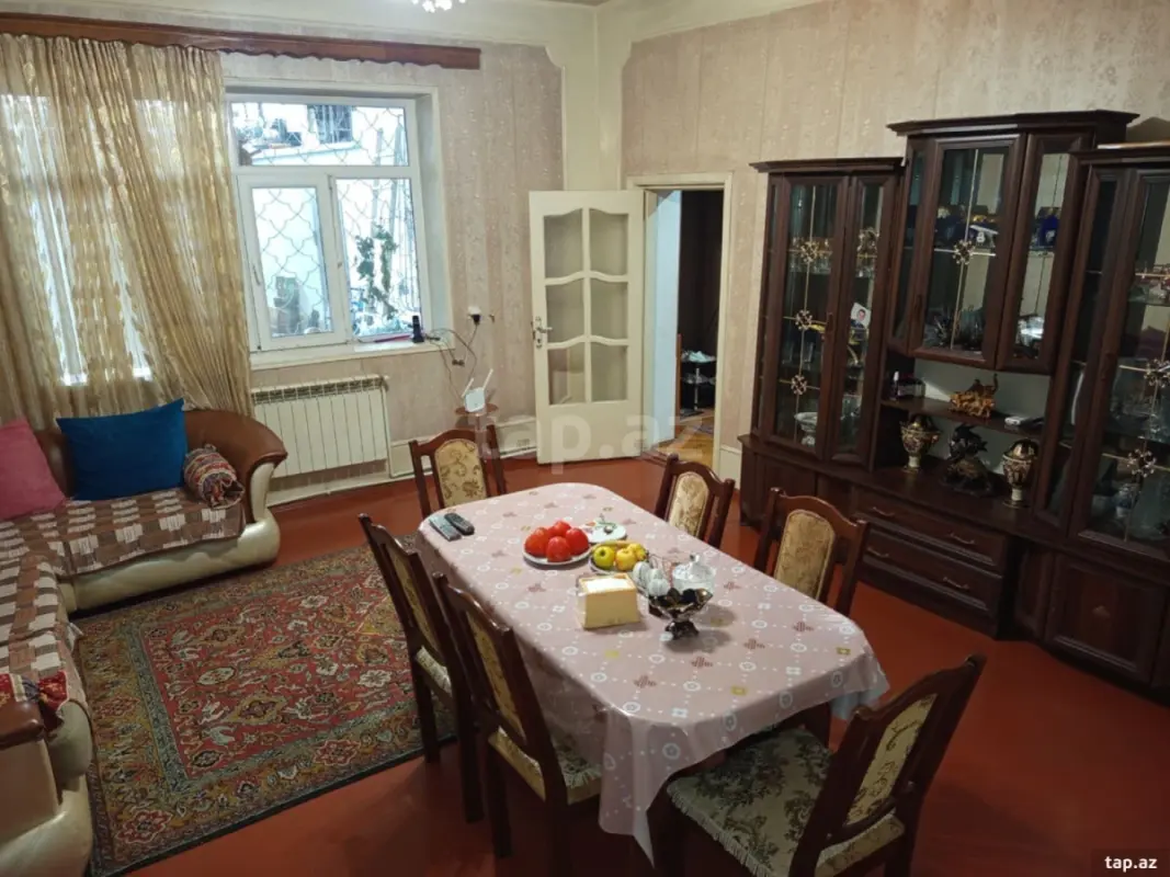 Kirayə verilir 5 otaqlı həyət evi 250 m²