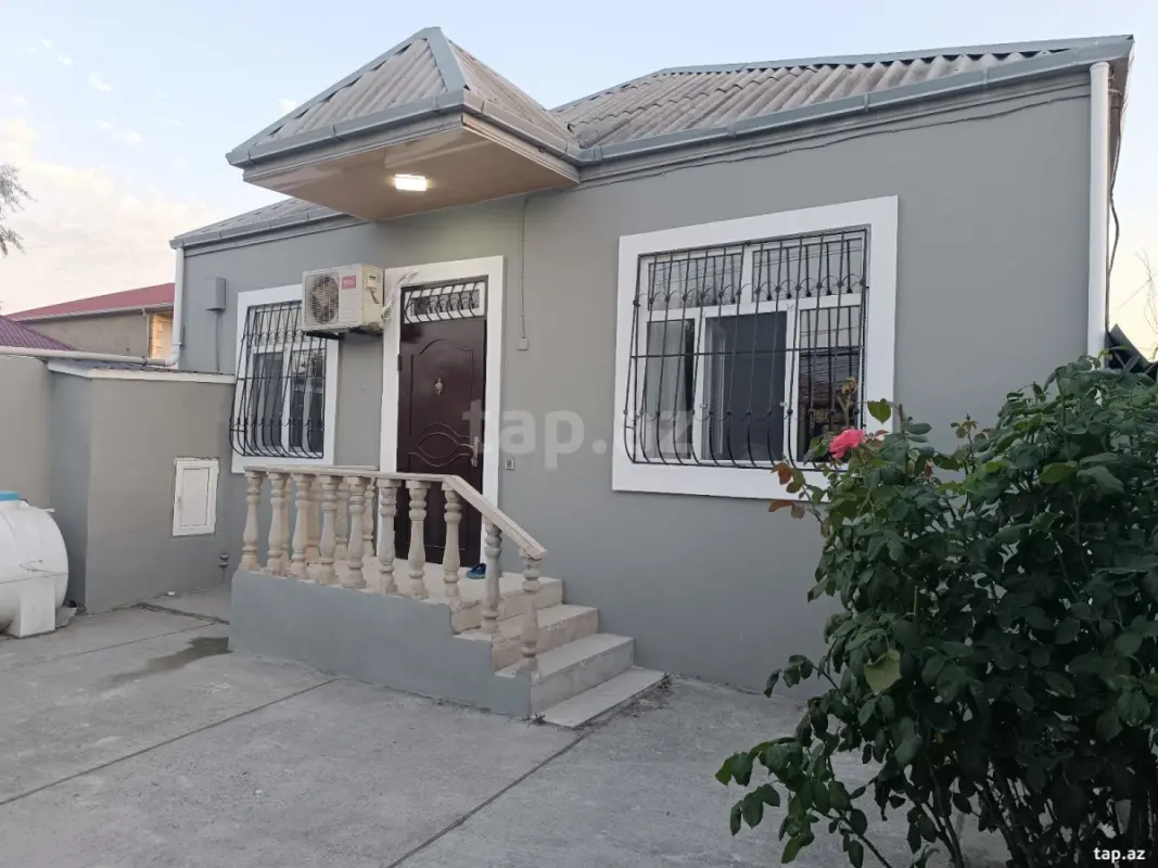 Satılır 3 otaqlı həyət evi 72 m²