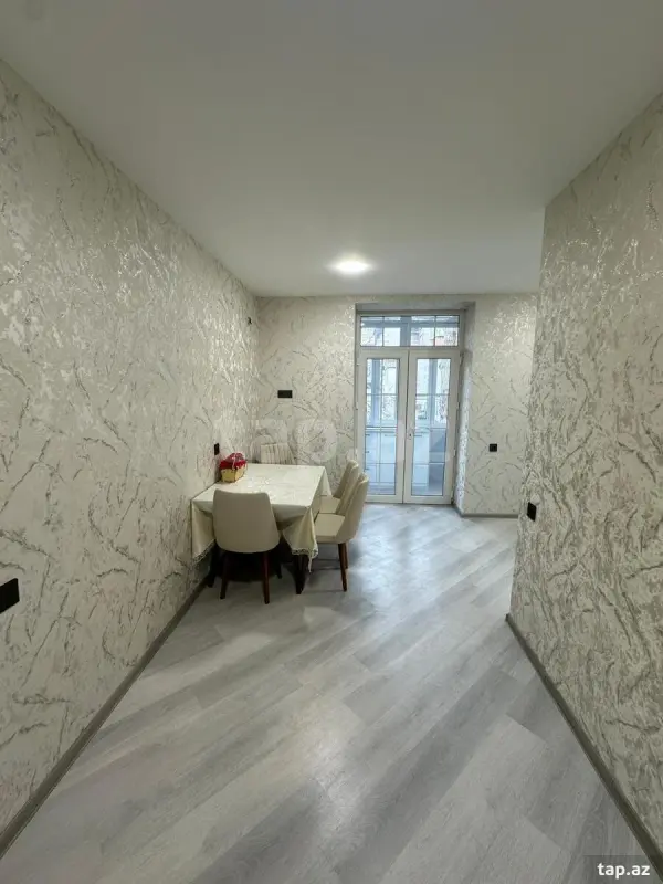 Satılır 1 otaqlı mənzil 38 m²
