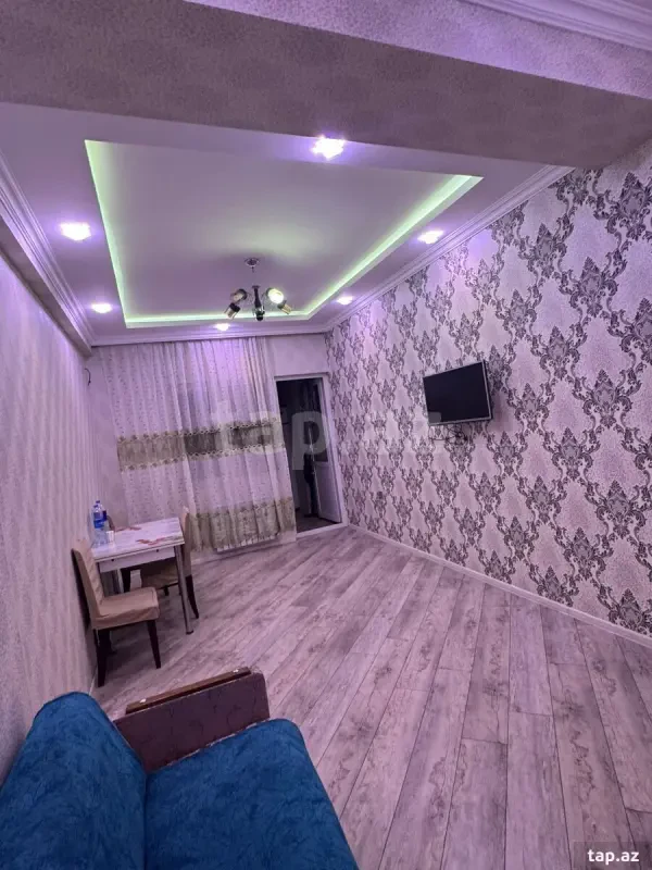 Kirayə verilir 2 otaqlı yeni tikili 60 m²