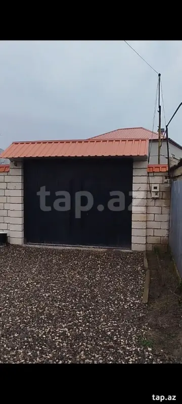 Satılır 5 otaqlı həyət evi 150 m²
