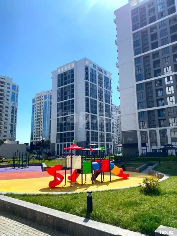 Satılır 2 otaqlı yeni tikili 80 m²
