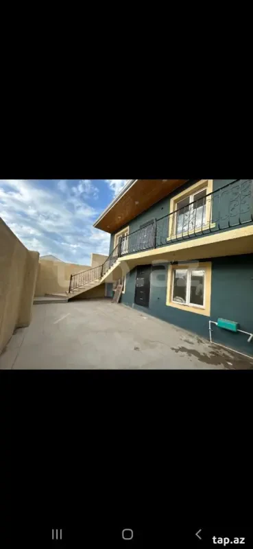 Satılır 6 otaqlı həyət evi 145 m²