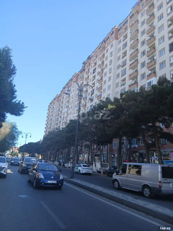 Satılır 1 otaqlı yeni tikili 42 m²